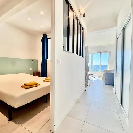 Le Voilier - Face A La Avec Balcon Apartman