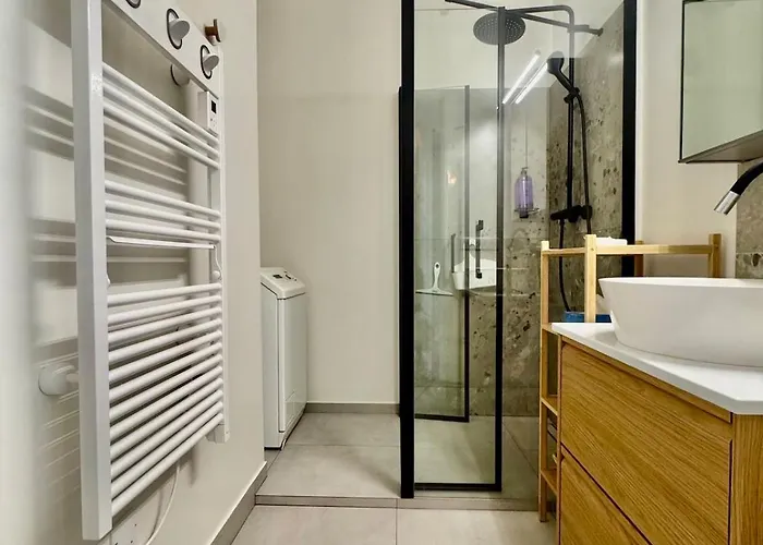 Le Voilier - Face A La Avec Balcon