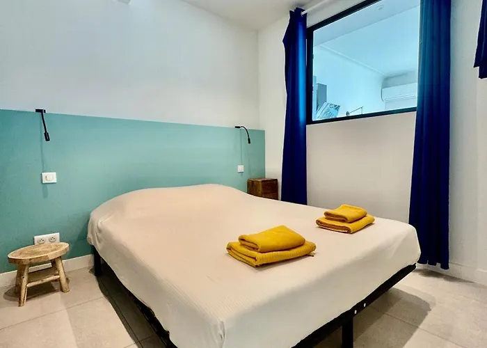 Le Voilier - Face A La Avec Balcon Nizza